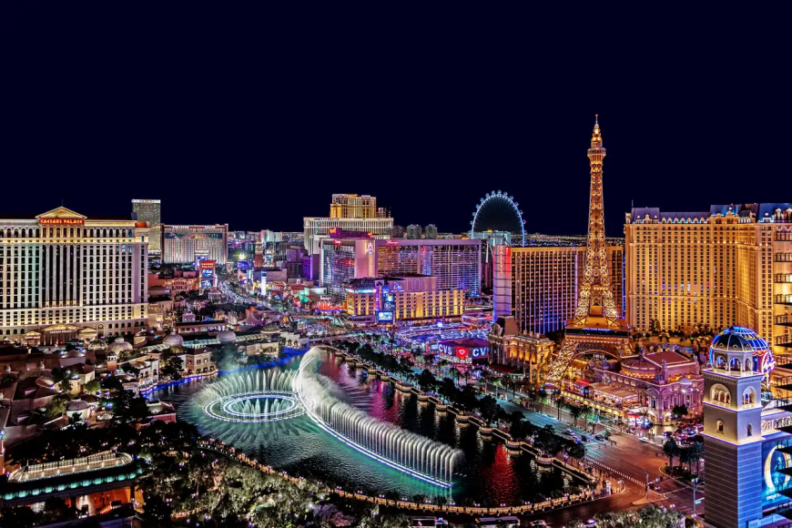 Las Vegas Strip casinos post solid gaming win as baccarat, craps and mobile betting outperform